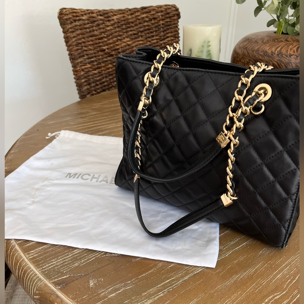 Michael Kors Black Leather Quilted tote